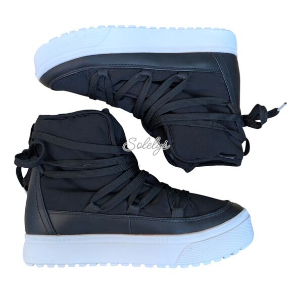 Native Chamonix Women 7 Water-Resistant Cold Winter Boot Jiffy Black Shell White - Picture 8 of 9